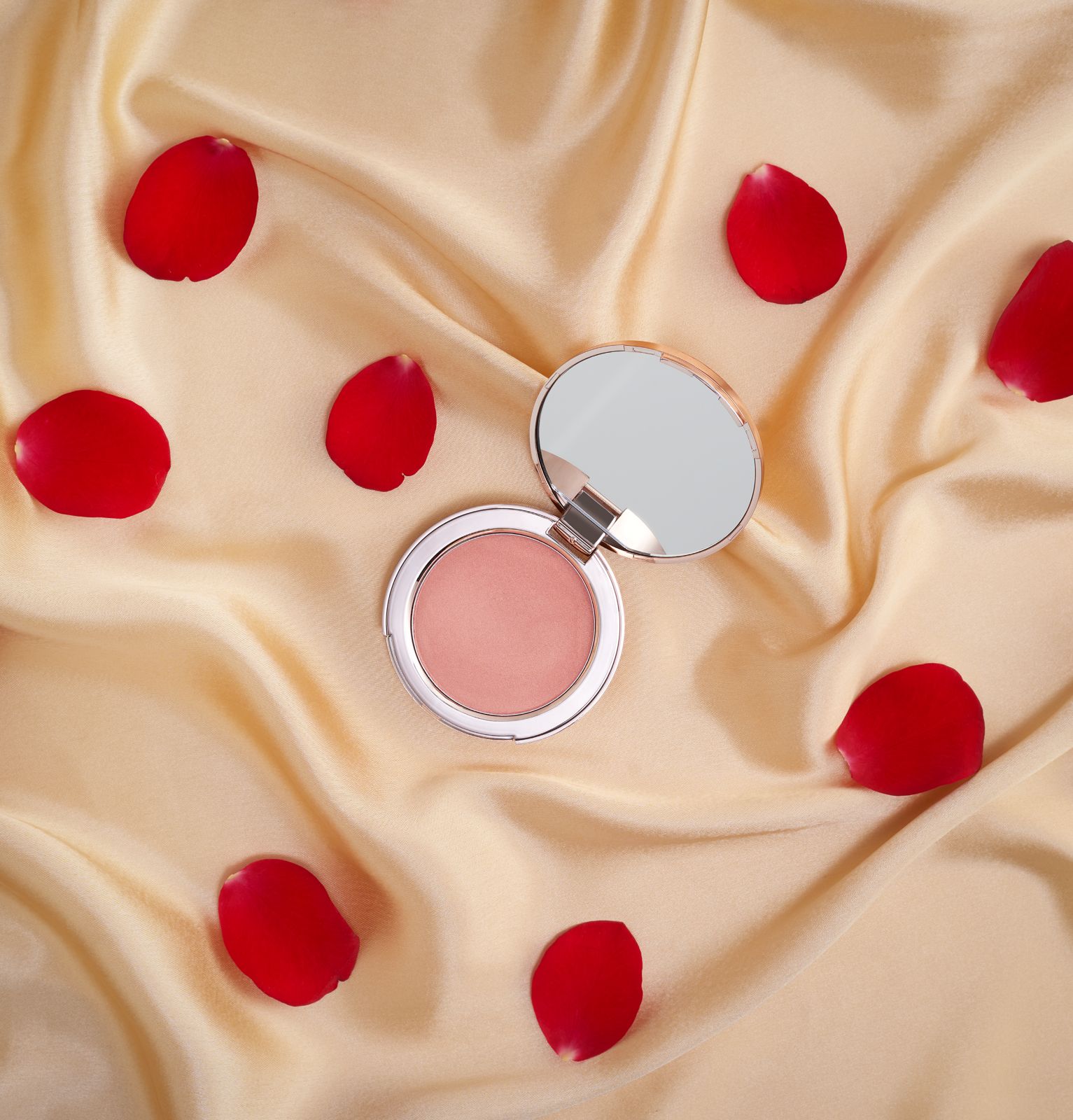 Beloved Radiant 2in 1 Powder Blush (Blush + Glow effect )